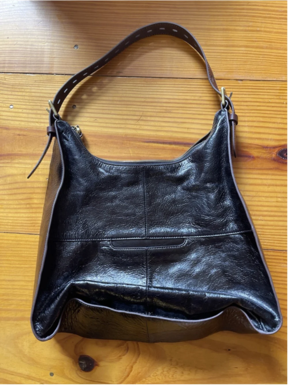 Hobo International Classic Shoulder Handbag Black Brown Lined Leather
